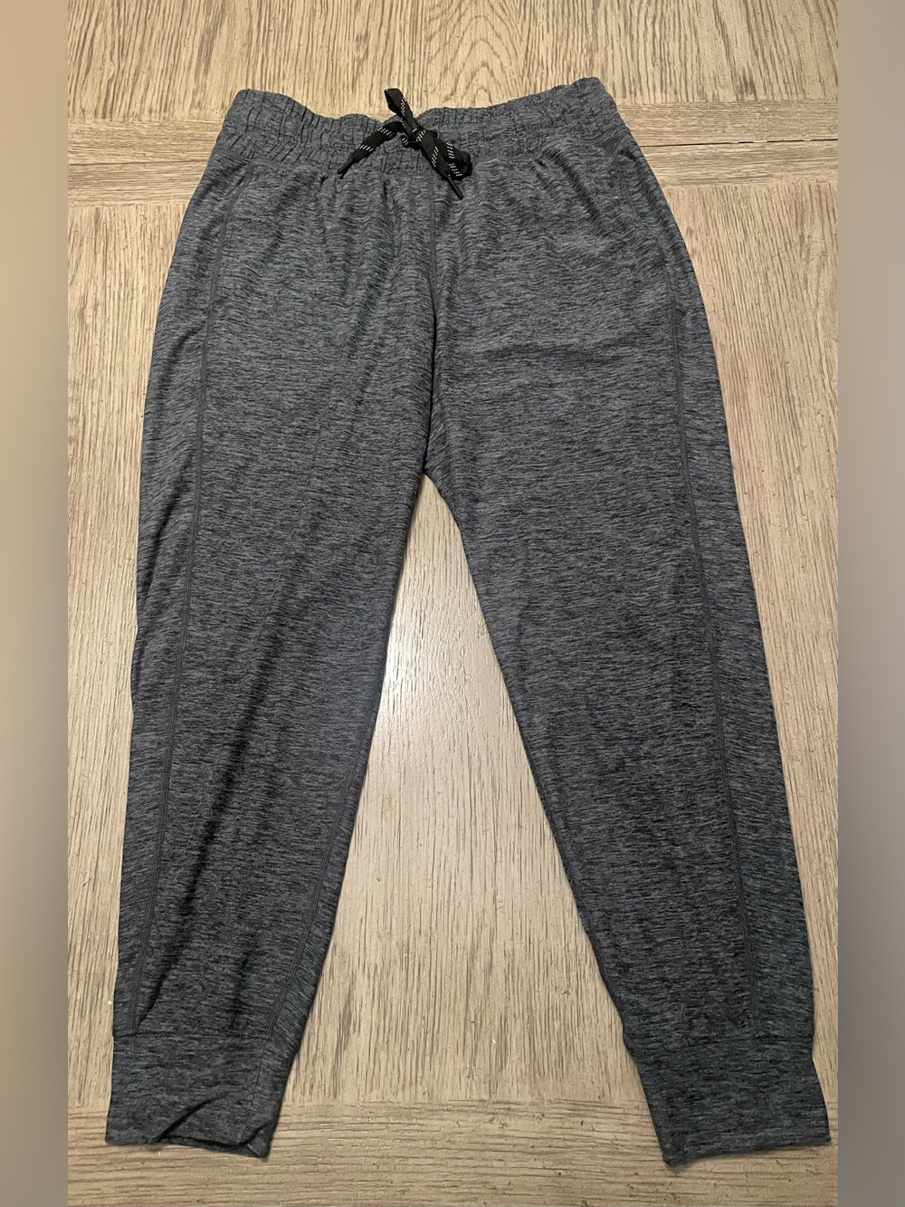FLX women’s joggers, medium, gray, drawstring & pockets, inseam 26”. Super soft!